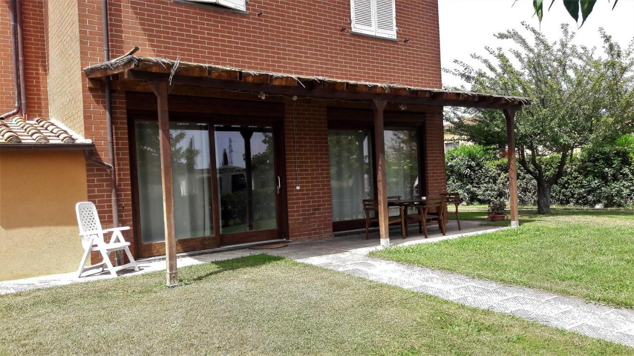 Azienda Agrituristica Il Poggetto Delle Spighe Collesalvetti Exterior foto