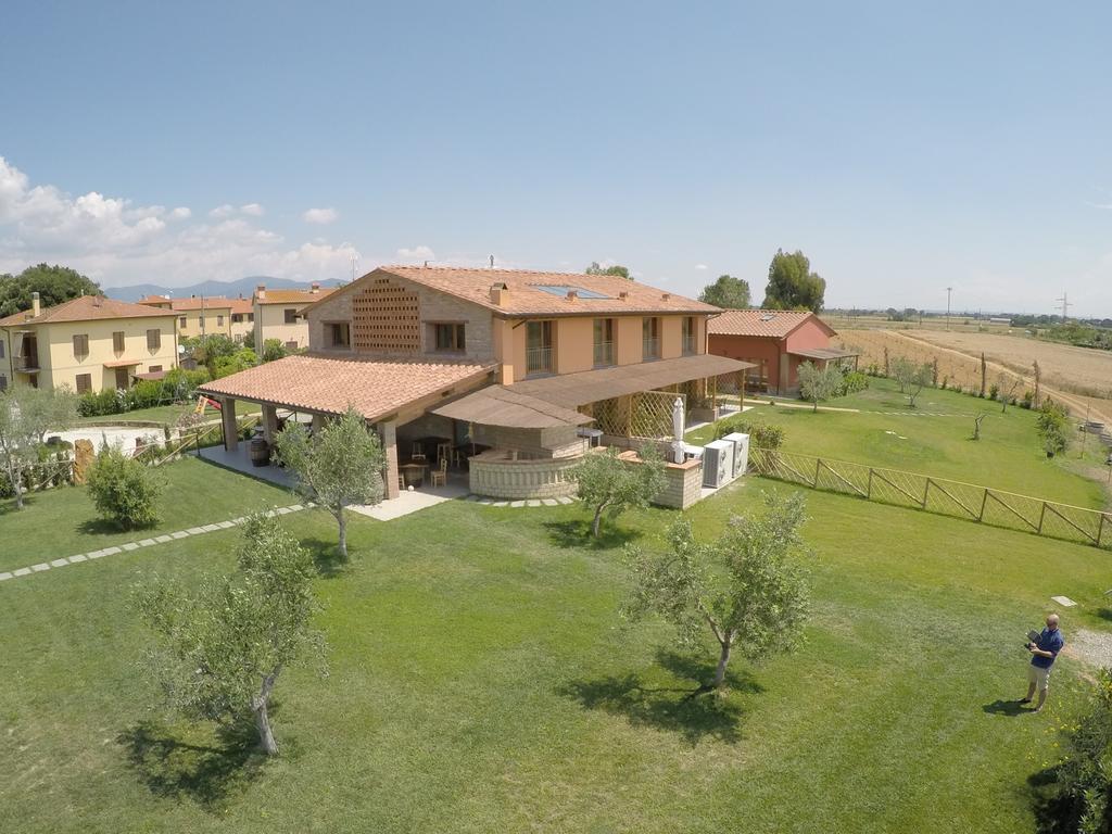 Azienda Agrituristica Il Poggetto Delle Spighe Collesalvetti Zimmer foto